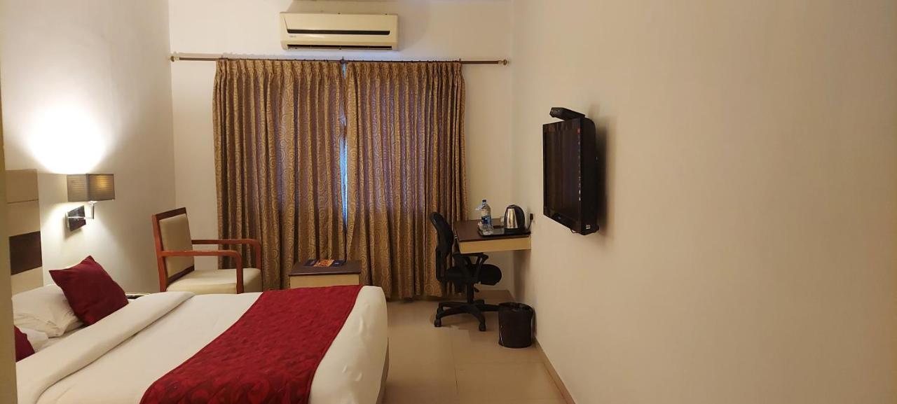 Srm Hotel Tuticorin Εξωτερικό φωτογραφία