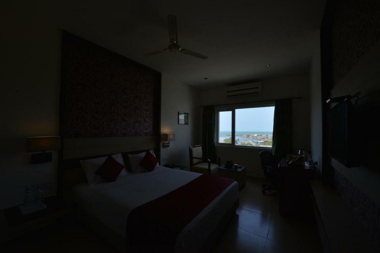 Srm Hotel Tuticorin Εξωτερικό φωτογραφία